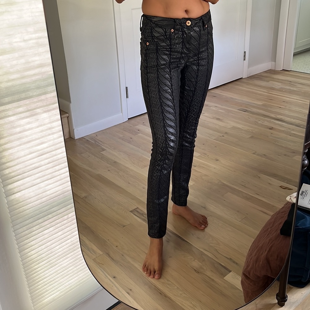 Really cool black leather-line pants
